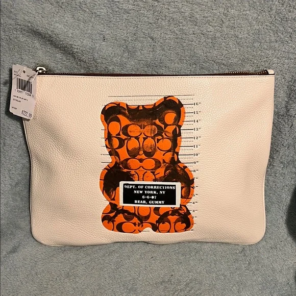 Coach Gummy Bear Clutch/Pouch - Picture 3 of 6